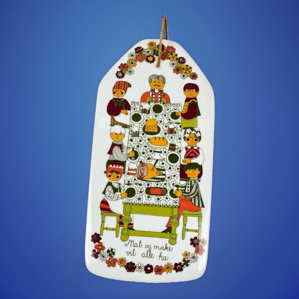 Vintage Figgjo Flint Turi Norway Folklore Cheese & Crackers Board Wall Plate